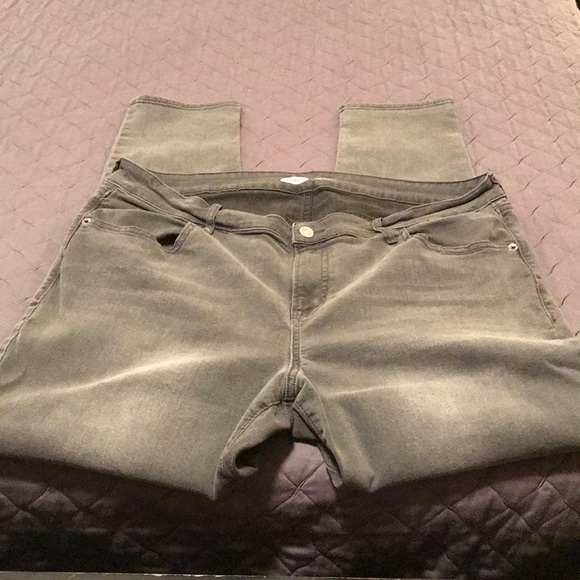 Old Navy Denim - Old Navy Gray Super Skinny Jeans
